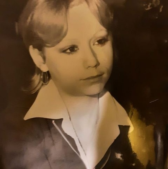 Meet your Posher, Danielle - Picture 1 of 1